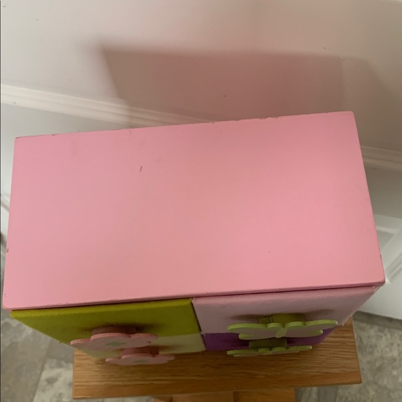 Colorful Butterfly and Flower Storage Box - Picture 5 of 9